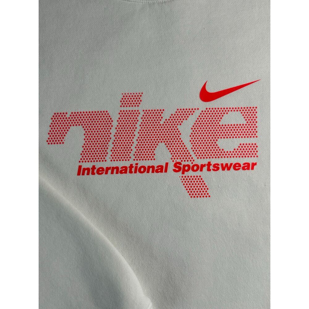 Nike International Sportswear Crewneck Sweatshirt White Red Graphic Logo M XXL - Picture 4 of 8